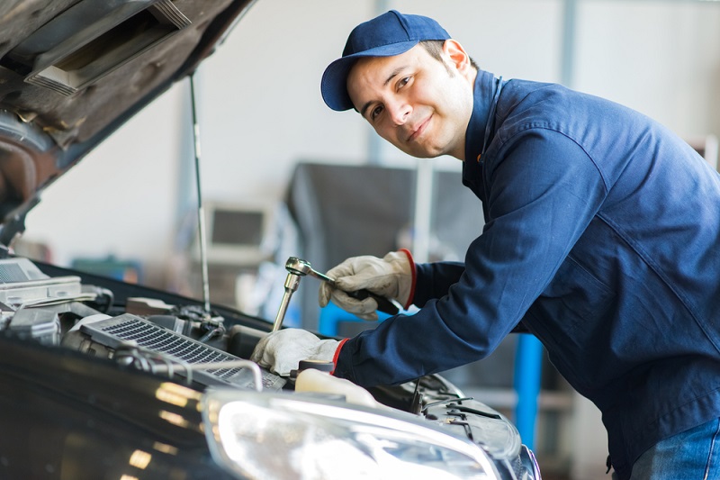 Why Do You Need A Professional Mercedes Service?